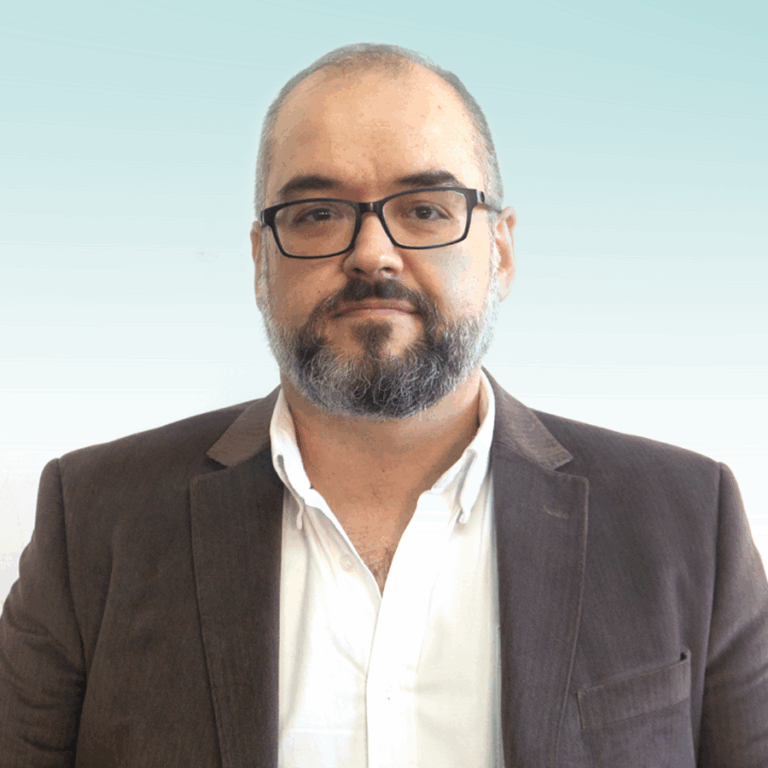 Dr. Josemaría Menendez